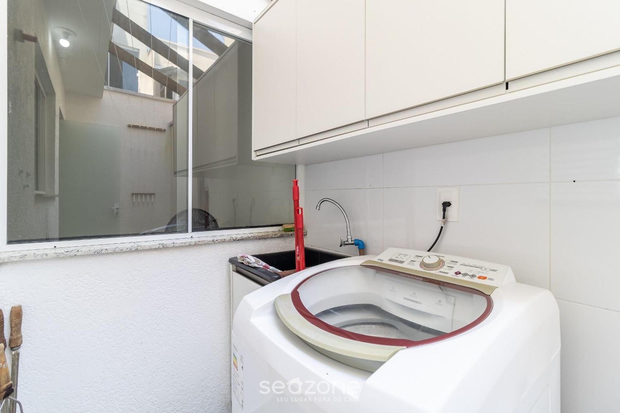 Apto C/ Varanda Loc. Privilegiada Em Bc Bfh0101 Apartamento Balneário Camboriú
