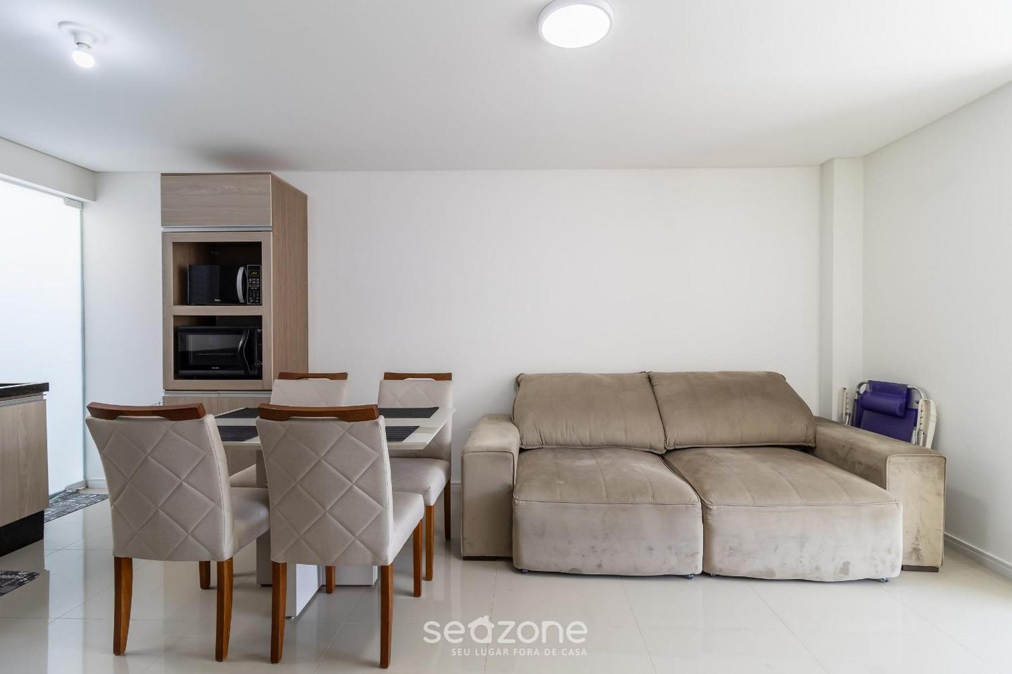 Apto C/ Varanda Loc. Privilegiada Em Bc Bfh0101 Apartamento